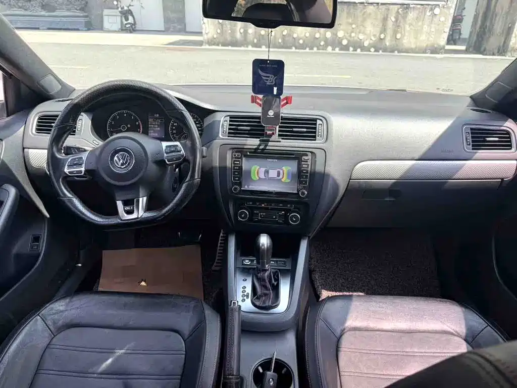 Volkswagen Sagitar — миниатюра 3