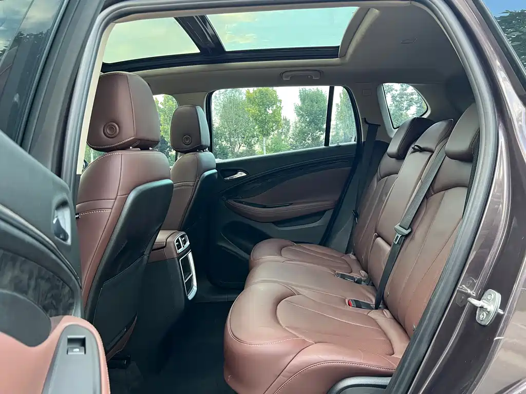 Buick Envision Plus — миниатюра 11