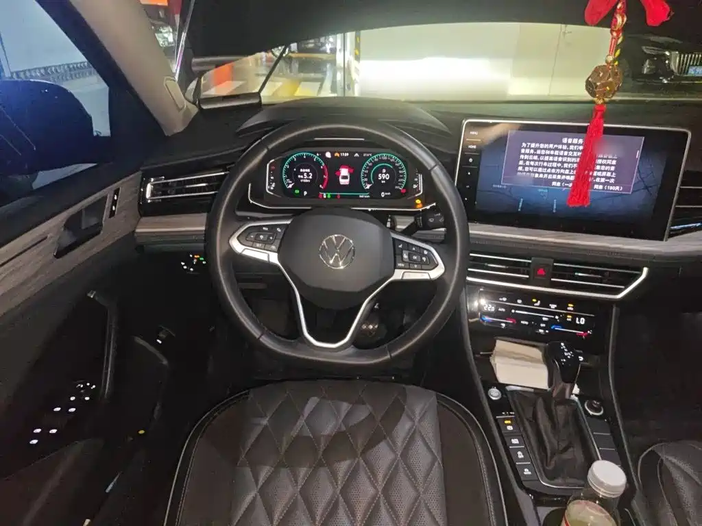 Volkswagen Sagitar — миниатюра 6