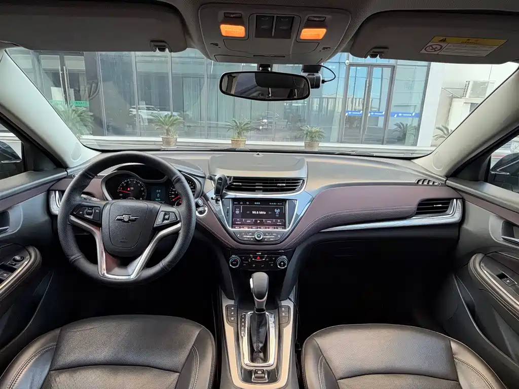Chevrolet Malibu — миниатюра 8