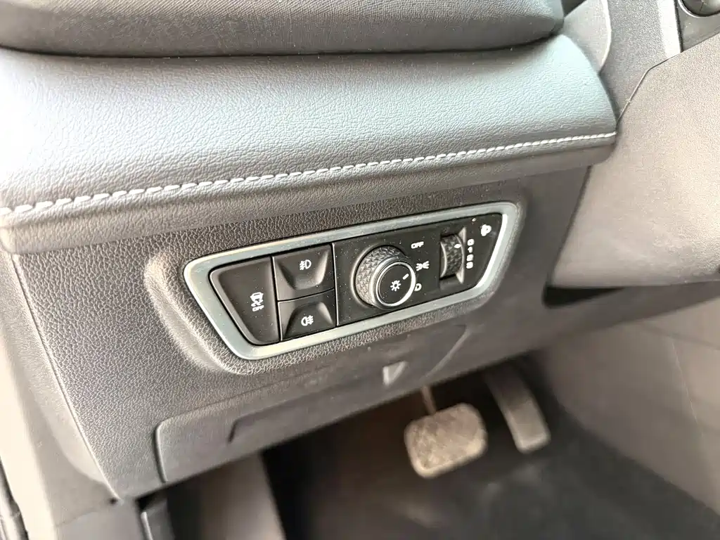 Wuling Victory — миниатюра 15