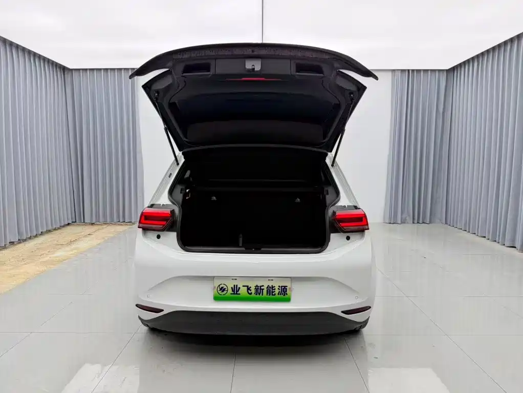 Volkswagen ID.3 — миниатюра 17