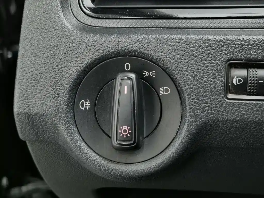 Volkswagen Santana — миниатюра 21