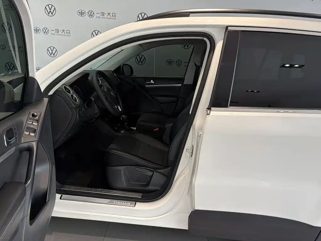 Volkswagen Tiguan — миниатюра 3