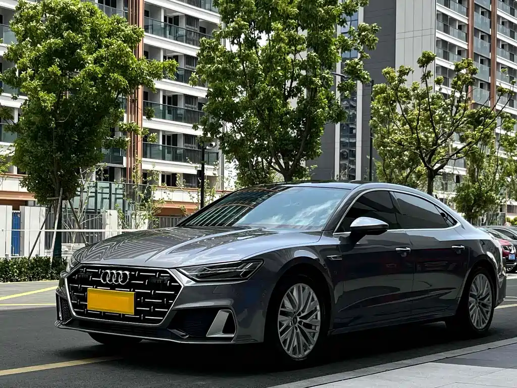 Audi A7L 2023