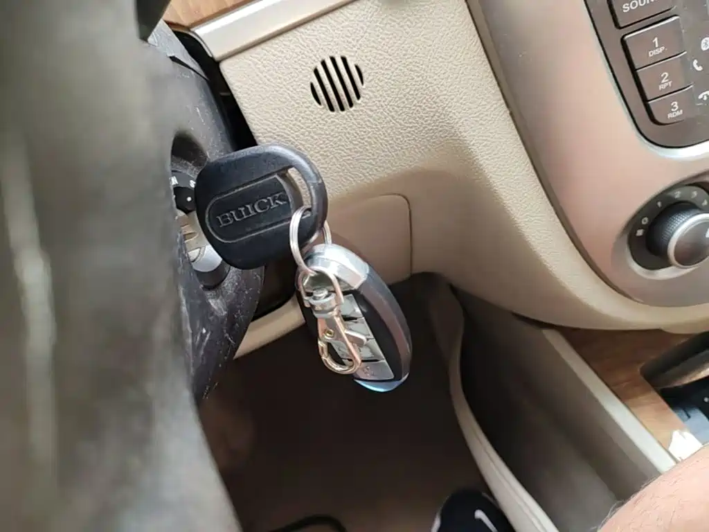 Buick Excelle — миниатюра 9