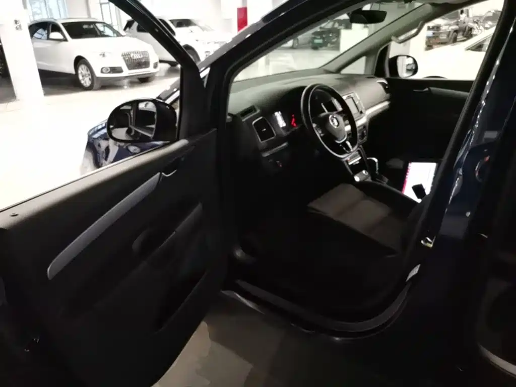 Volkswagen Sharan — миниатюра 16