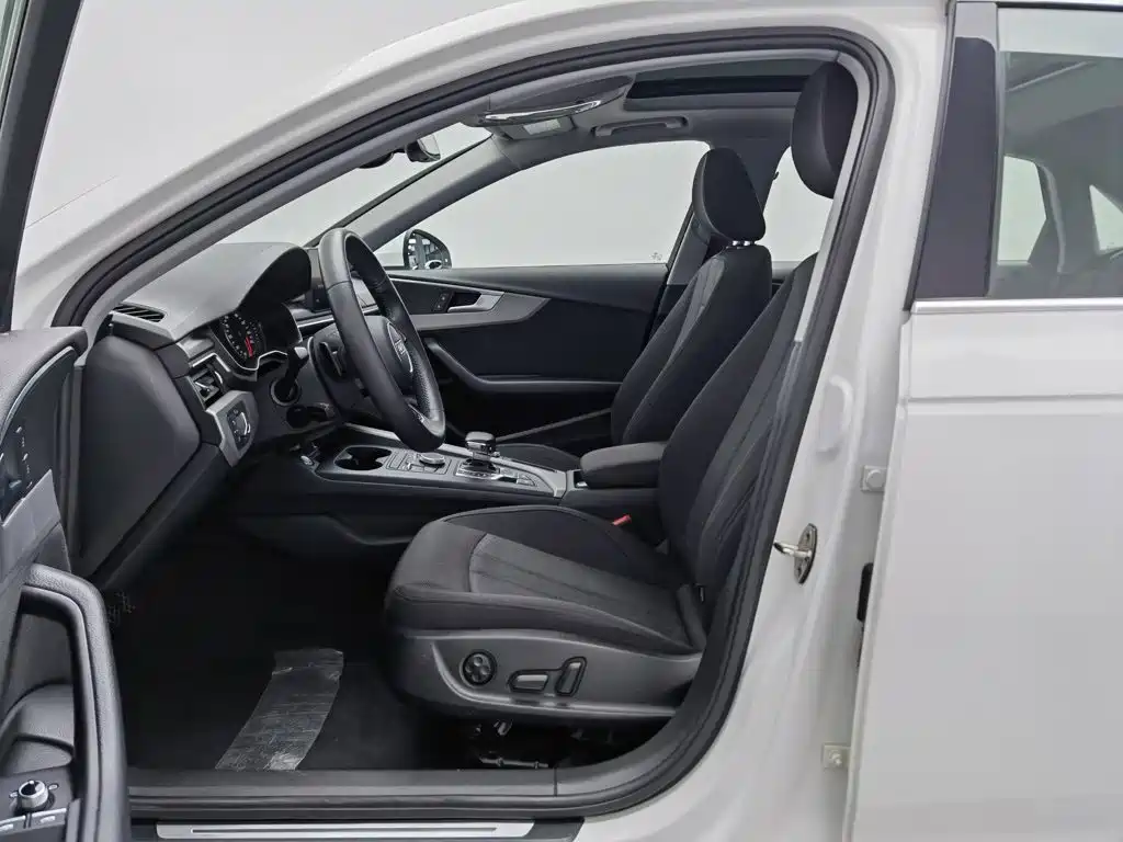 Audi A4L — миниатюра 10