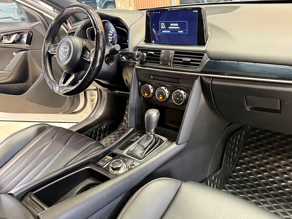 Mazda CX-4 — миниатюра 7