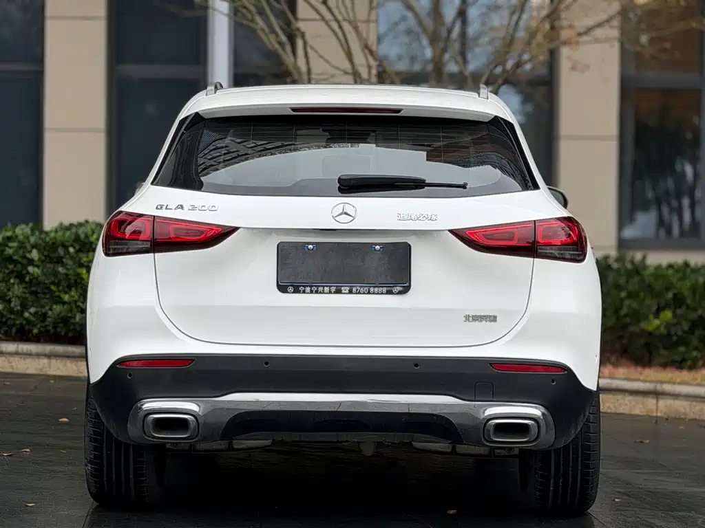 Mercedes-Benz GLA — миниатюра 9