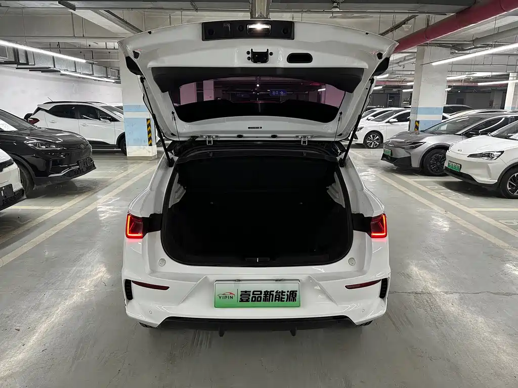 BYD e2 — миниатюра 7