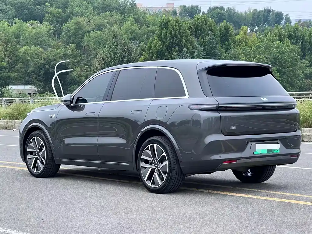 Li Auto Li L8 — миниатюра 7