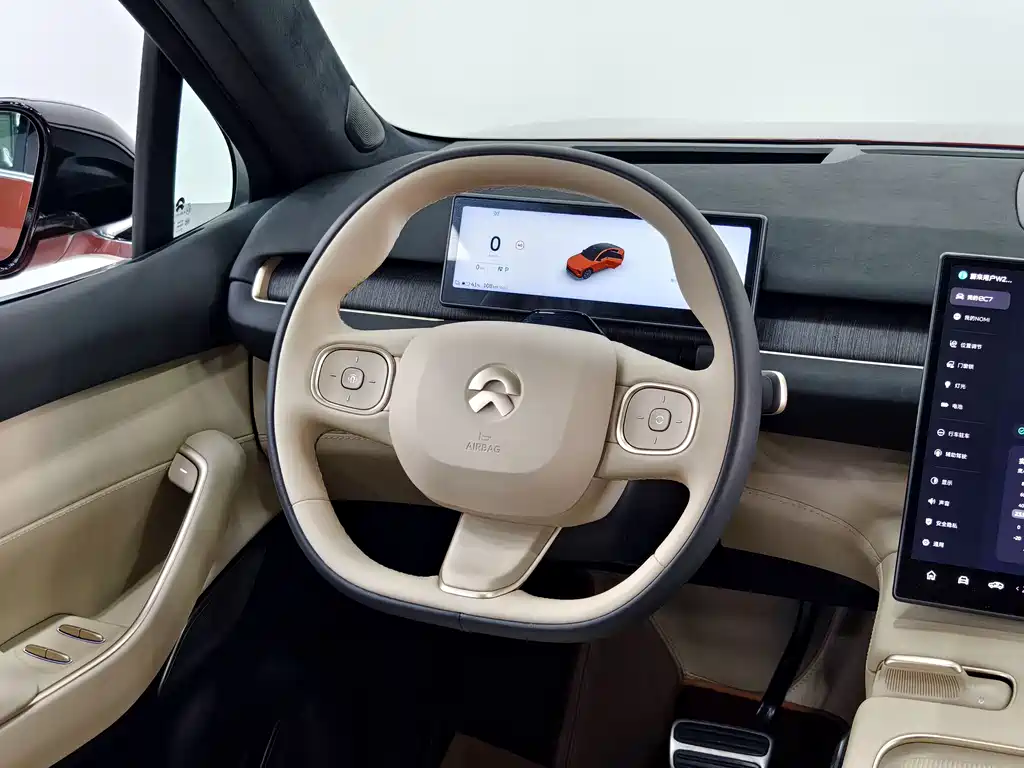 NIO NIO EC7