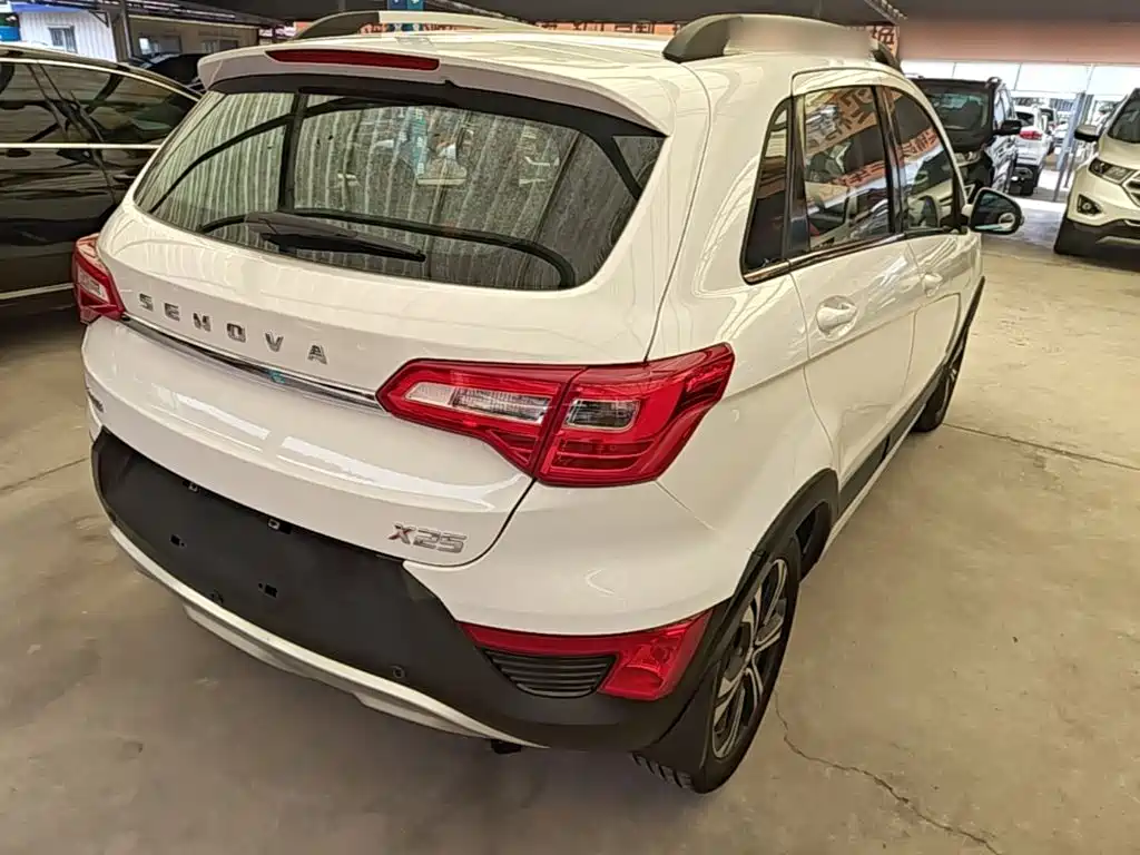 BAIC Senova X25 — миниатюра 7