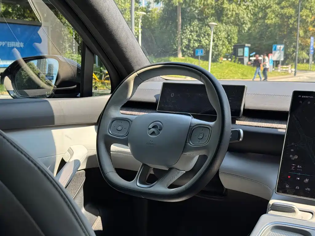 NIO ES6 — миниатюра 7
