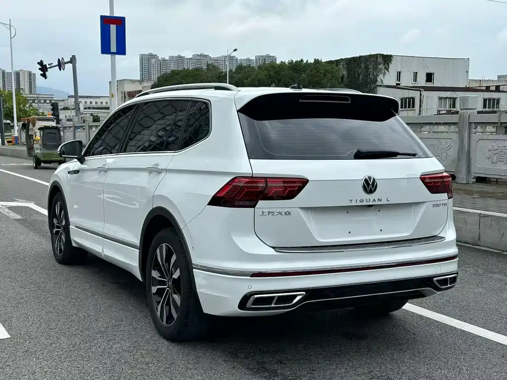 Volkswagen Tiguan L — миниатюра 7