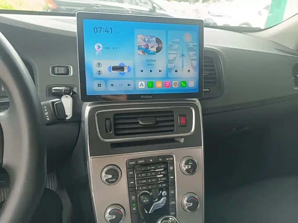 Volvo S60 — миниатюра 13
