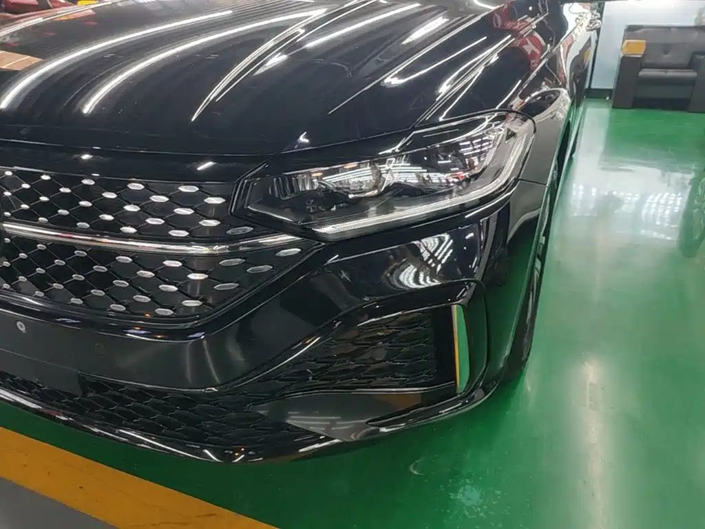 Volkswagen Lavida — миниатюра 24
