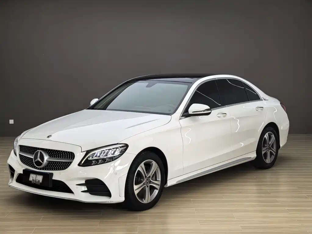 Mercedes-Benz C-Class 2021