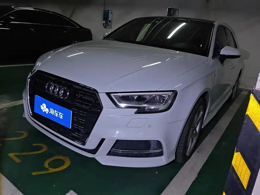 Купить Audi A3
