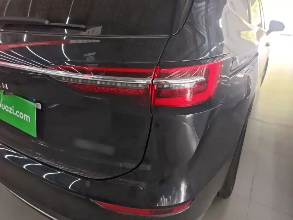 Volkswagen Viloran — миниатюра 8