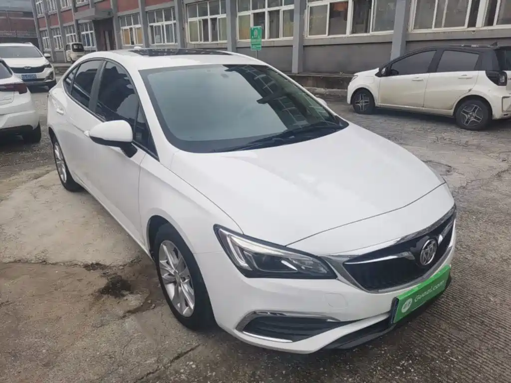 Buick Verano — миниатюра 4