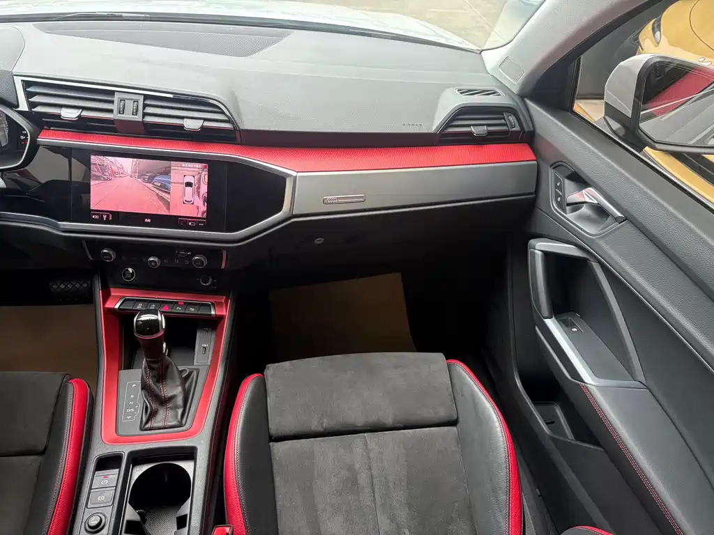 Audi Q3 — миниатюра 16