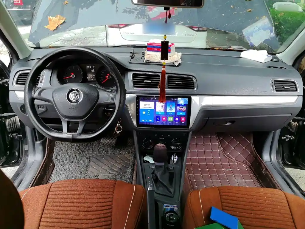 Volkswagen Lavida — миниатюра 5