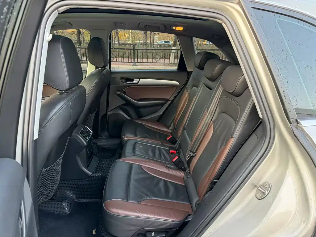 Audi Q5 — миниатюра 7