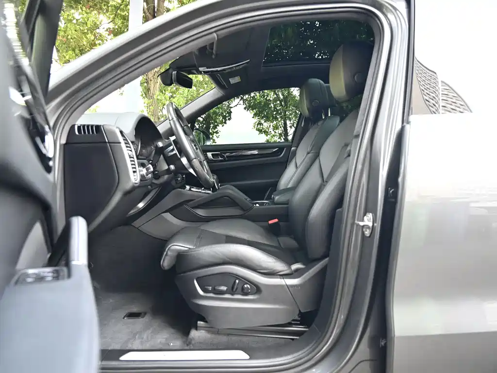 Porsche Cayenne 2022 Cayenne 3.0T