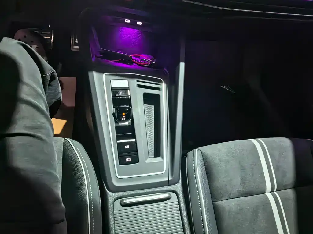 Volkswagen Golf — миниатюра 15