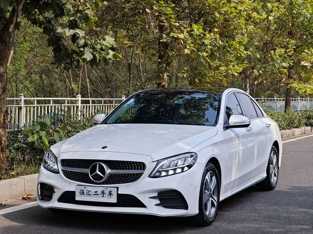 Mercedes-Benz C-Class 2019
