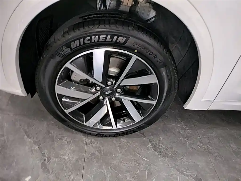 Li Auto L7 — фотографии объявления, Фото 23