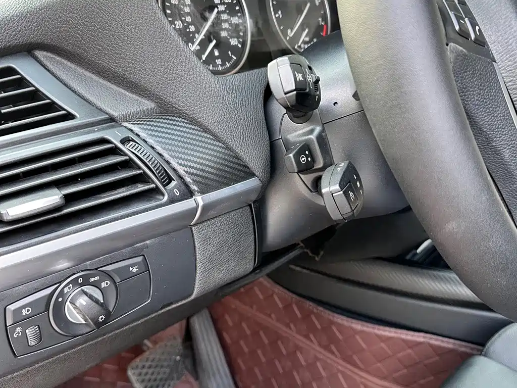 BMW X5 (Import) — миниатюра 18