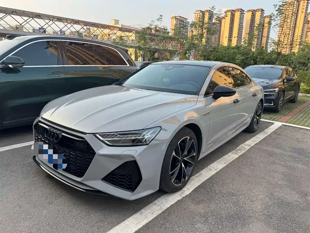 Купить Audi A7L
