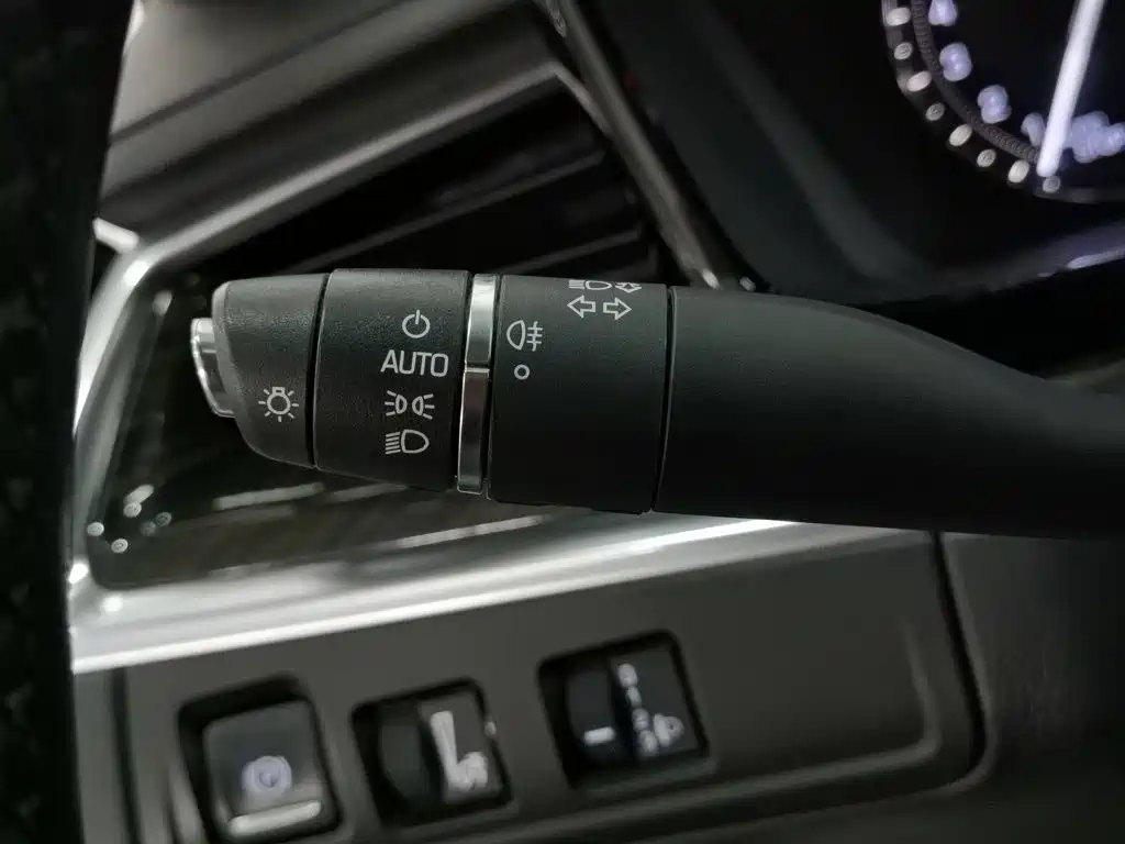 Cadillac XT5 — миниатюра 21