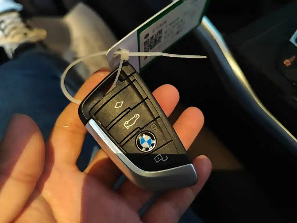 BMW 3 Series — миниатюра 9