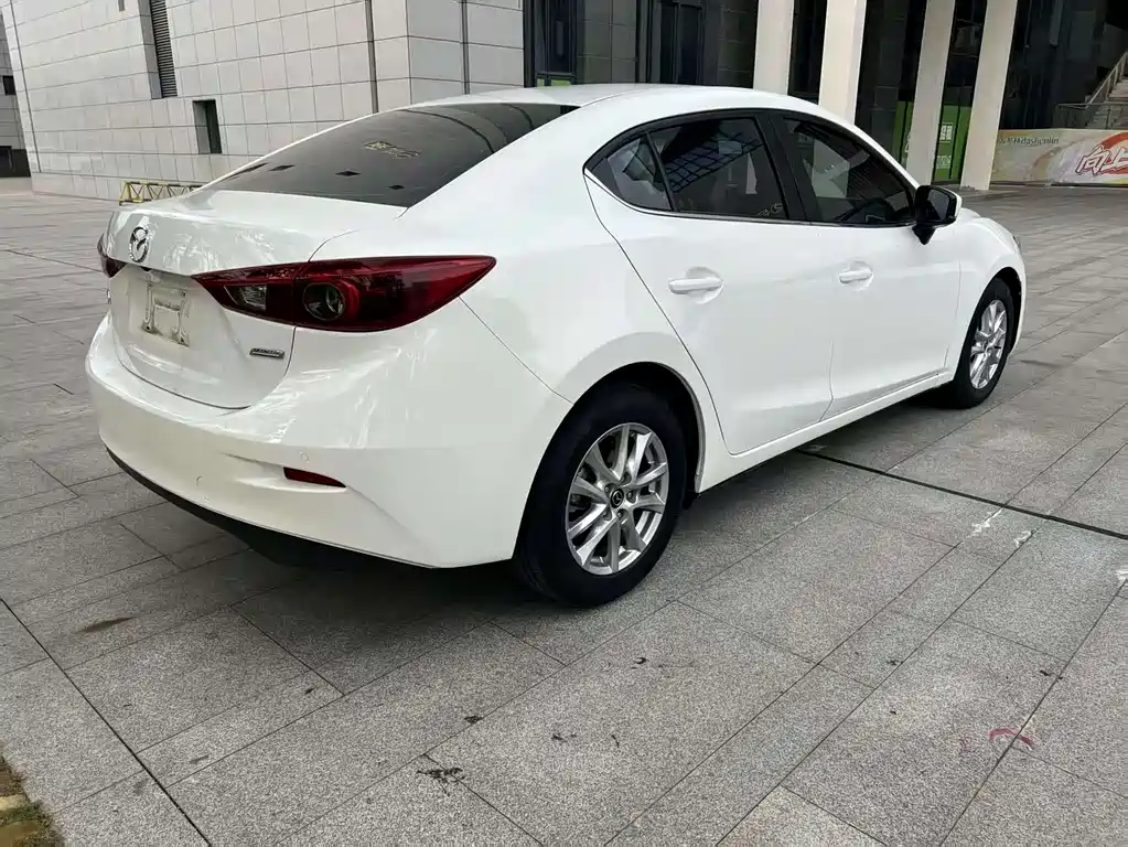 MAZDA 3 ANGKESAILA