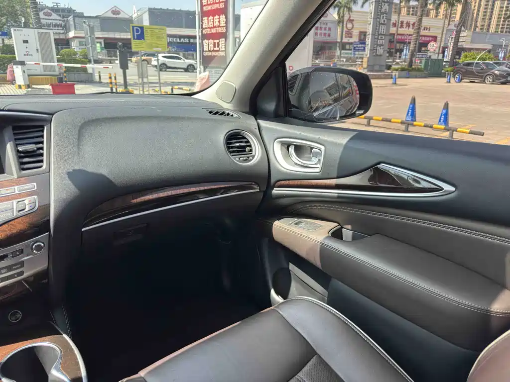 Infiniti QX60 (Import) — миниатюра 20