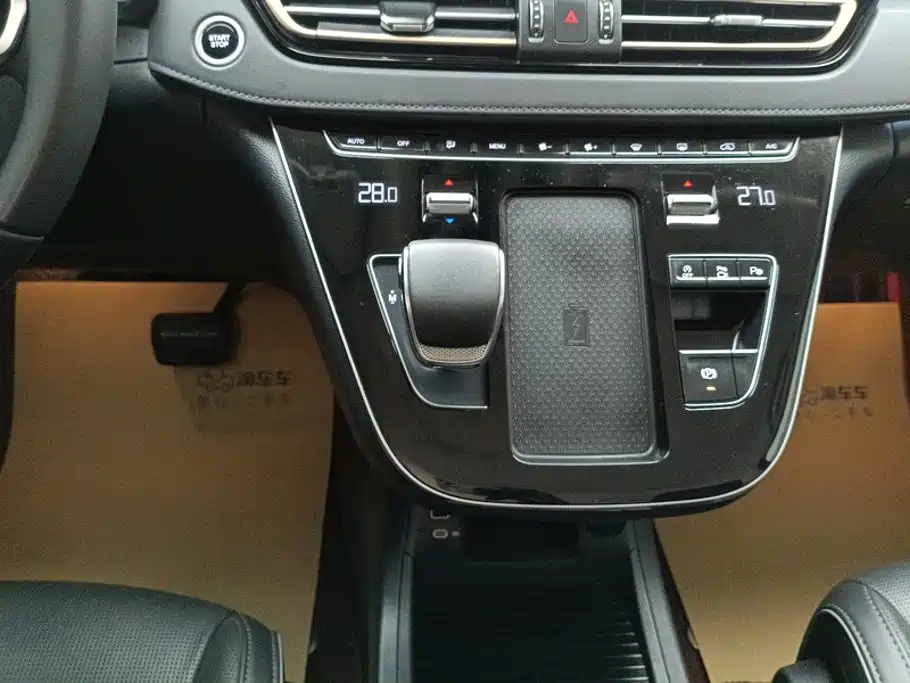 Hongqi Hongqi HQ9 — миниатюра 16