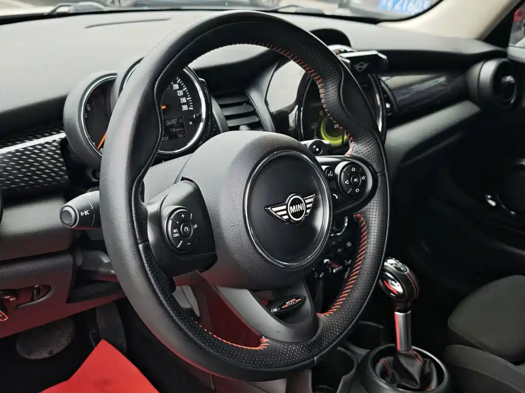 MINI Mini — миниатюра 8