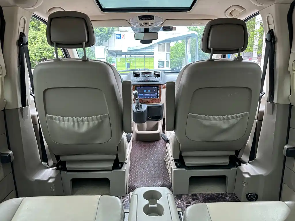 Mercedes-Benz Viano — миниатюра 16