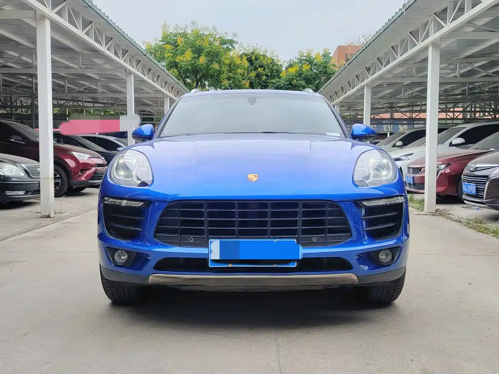 Porsche Macan — миниатюра 2