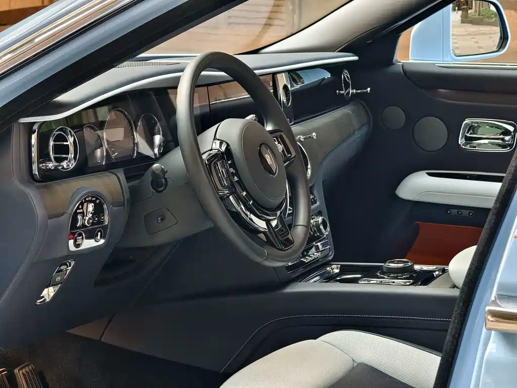 Rolls-Royce Ghost — миниатюра 18