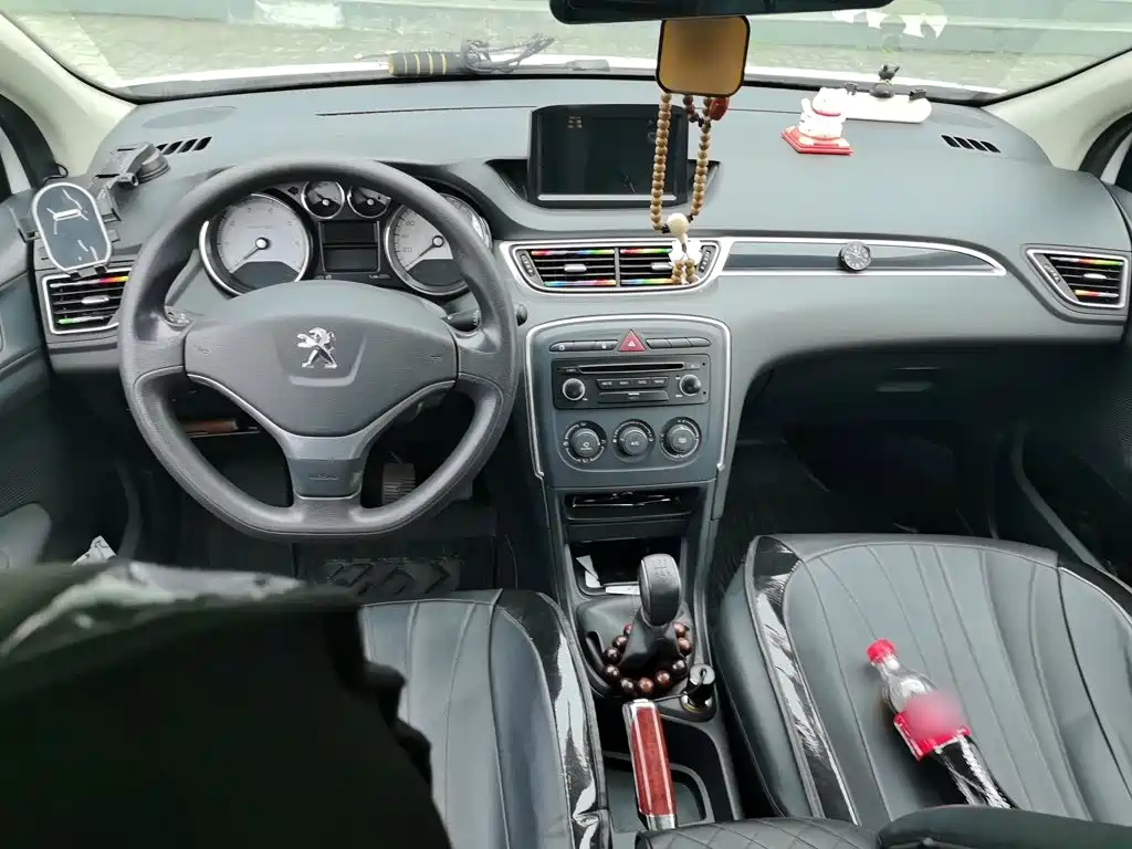 Peugeot 308 — миниатюра 10