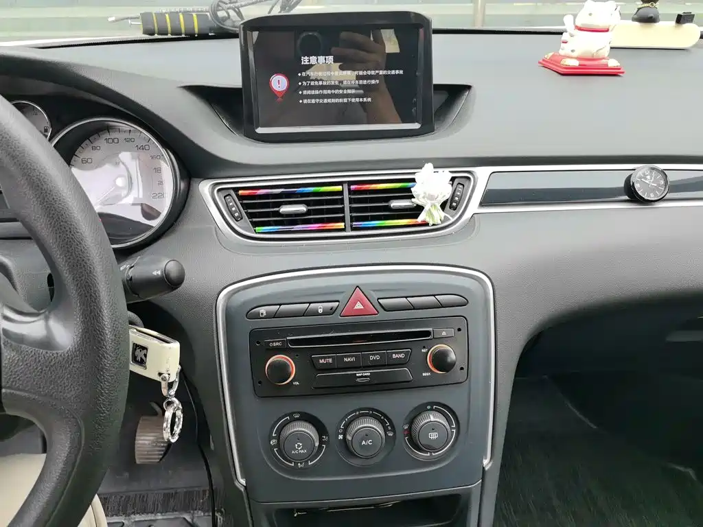 Peugeot 308 — миниатюра 14