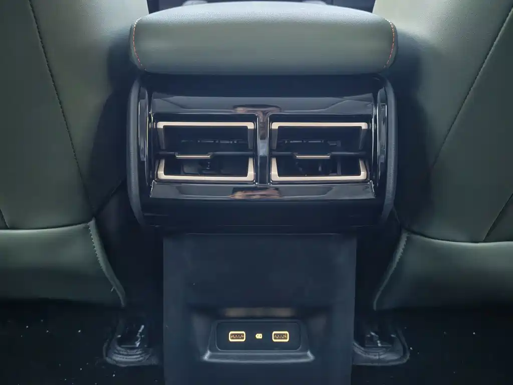 iCAR iCAR 03 — миниатюра 13