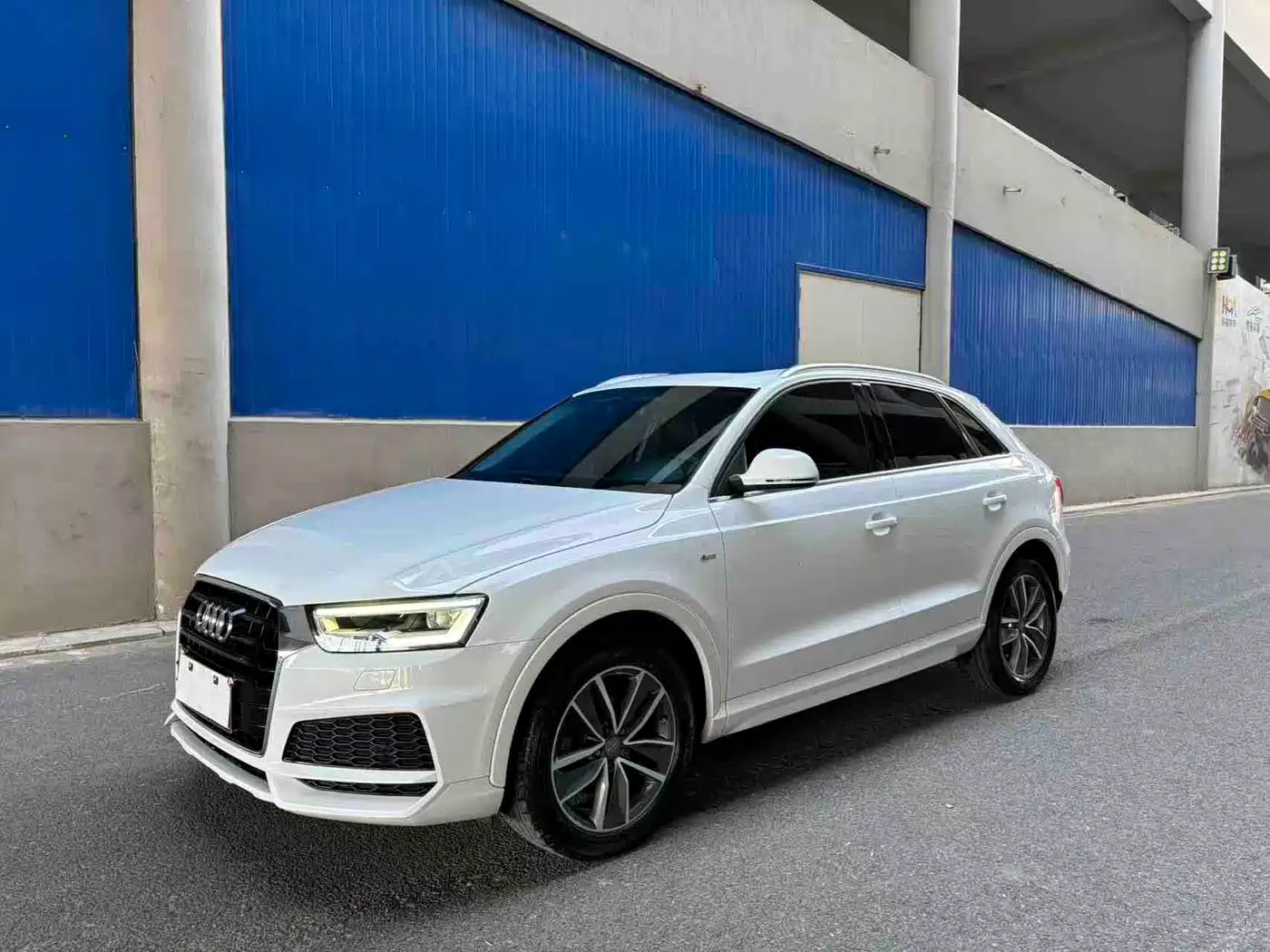 Audi Q3