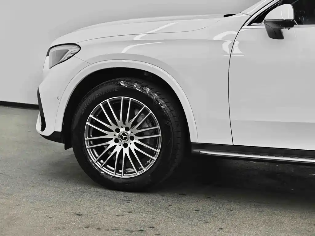 Mercedes-Benz GLC — миниатюра 35