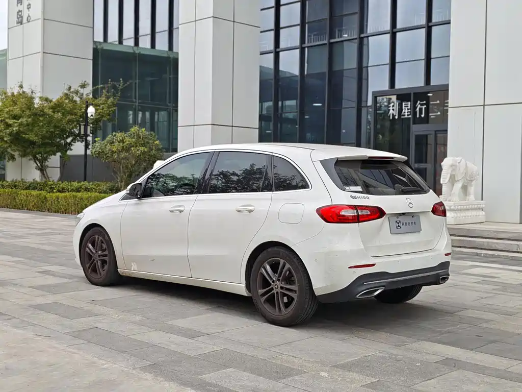 Mercedes-Benz B-Class — миниатюра 5